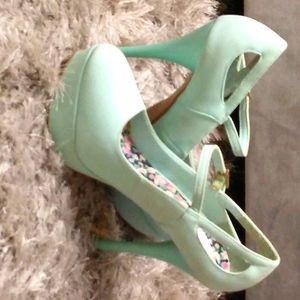 Qupid, Size 10, Color Teal